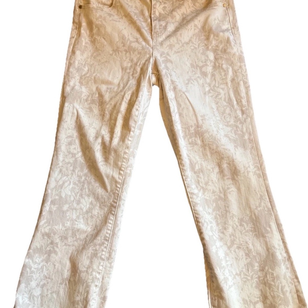Liverpool LA Hannah Crop Flare Pants Size 10/30 Cotton Blend Ecru White Floral